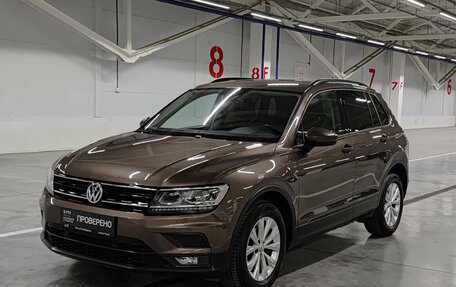 Volkswagen Tiguan II, 2019 год, 2 731 000 рублей, 1 фотография