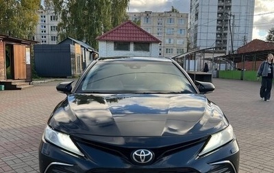 Toyota Camry, 2021 год, 2 700 000 рублей, 1 фотография