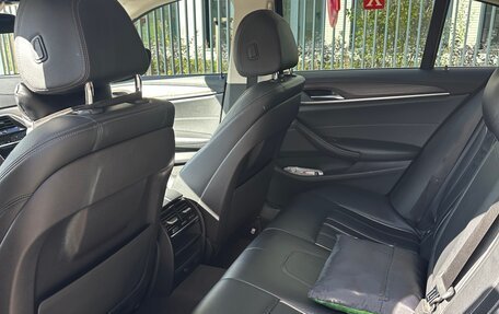 BMW 5 серия, 2017 год, 3 650 000 рублей, 10 фотография