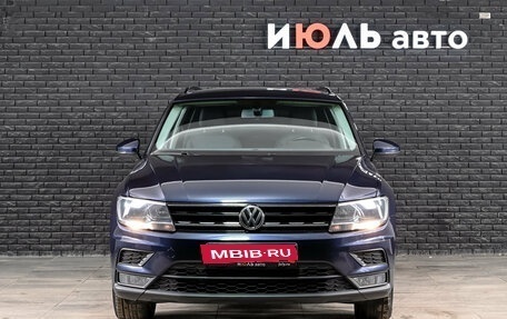 Volkswagen Tiguan II, 2018 год, 2 000 000 рублей, 3 фотография