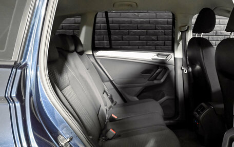 Volkswagen Tiguan II, 2018 год, 2 000 000 рублей, 19 фотография