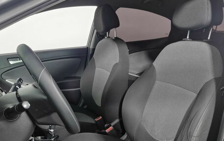 Hyundai Solaris II рестайлинг, 2014 год, 830 000 рублей, 9 фотография