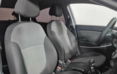 Hyundai Solaris II рестайлинг, 2014 год, 830 000 рублей, 11 фотография