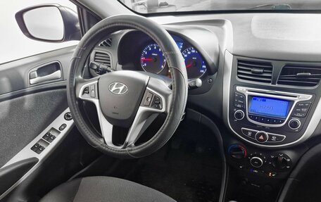 Hyundai Solaris II рестайлинг, 2014 год, 830 000 рублей, 14 фотография