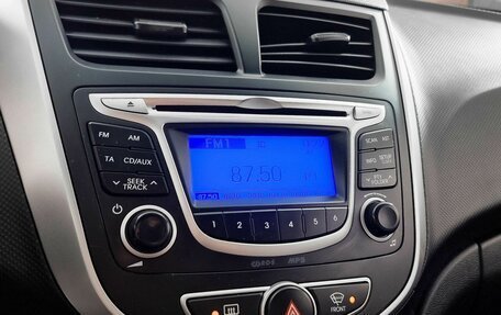 Hyundai Solaris II рестайлинг, 2014 год, 830 000 рублей, 19 фотография