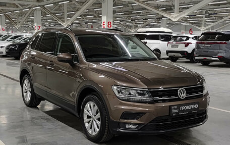 Volkswagen Tiguan II, 2019 год, 2 731 000 рублей, 3 фотография
