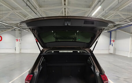 Volkswagen Tiguan II, 2019 год, 2 731 000 рублей, 12 фотография