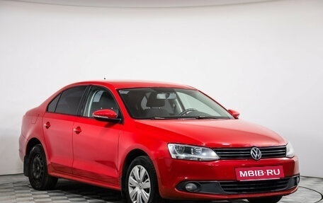 Volkswagen Jetta VI, 2012 год, 679 777 рублей, 3 фотография