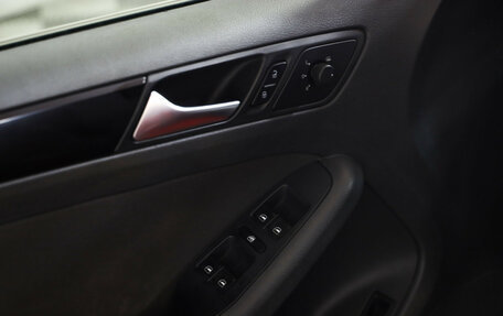Volkswagen Jetta VI, 2012 год, 679 777 рублей, 17 фотография