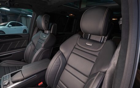 Mercedes-Benz GL-Класс AMG, 2013 год, 16 500 000 рублей, 25 фотография