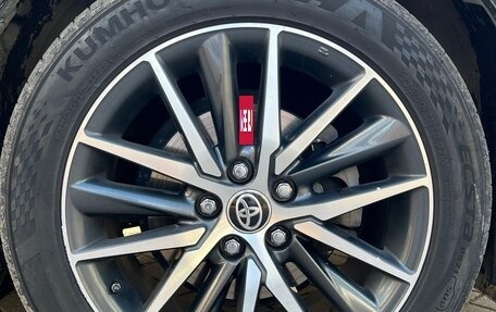 Toyota Camry, 2021 год, 2 700 000 рублей, 8 фотография