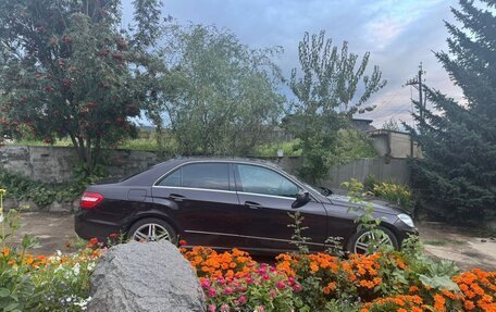 Mercedes-Benz E-Класс, 2010 год, 1 350 000 рублей, 21 фотография