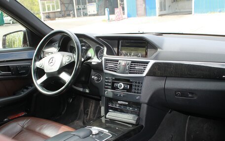 Mercedes-Benz E-Класс, 2010 год, 1 350 000 рублей, 12 фотография
