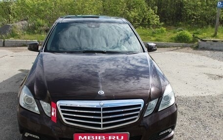 Mercedes-Benz E-Класс, 2010 год, 1 350 000 рублей, 9 фотография
