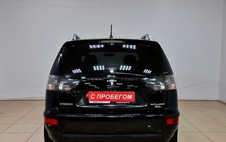 Mitsubishi Outlander III рестайлинг 3, 2010 год, 850 000 рублей, 8 фотография