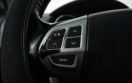 Mitsubishi Outlander III рестайлинг 3, 2010 год, 850 000 рублей, 24 фотография