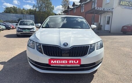 Skoda Octavia, 2018 год, 1 499 000 рублей, 2 фотография