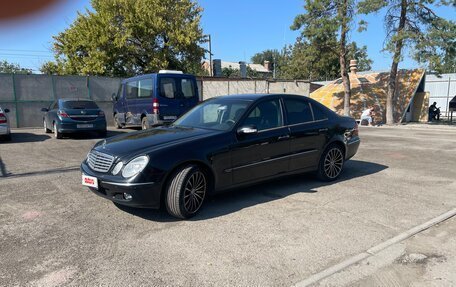 Mercedes-Benz E-Класс, 2005 год, 850 000 рублей, 4 фотография