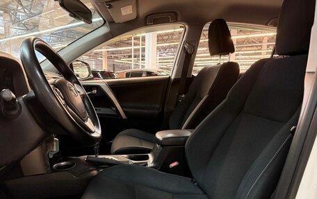 Toyota RAV4, 2014 год, 1 649 000 рублей, 9 фотография