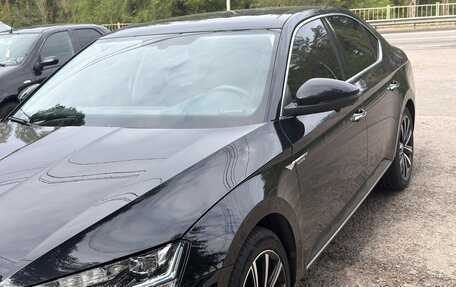 Skoda Superb III рестайлинг, 2025 год, 3 150 000 рублей, 3 фотография
