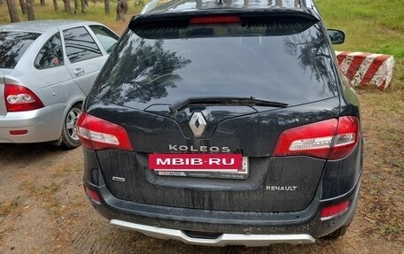 Renault Koleos I рестайлинг 2, 2011 год, 700 000 рублей, 2 фотография