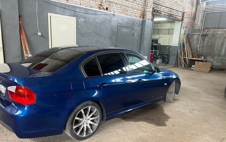 BMW 3 серия, 2007 год, 985 000 рублей, 3 фотография