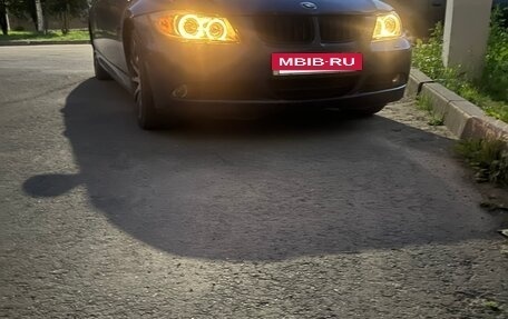 BMW 3 серия, 2007 год, 985 000 рублей, 13 фотография