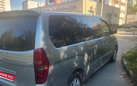 Hyundai Grand Starex Grand Starex I рестайлинг 2, 2011 год, 998 000 рублей, 3 фотография