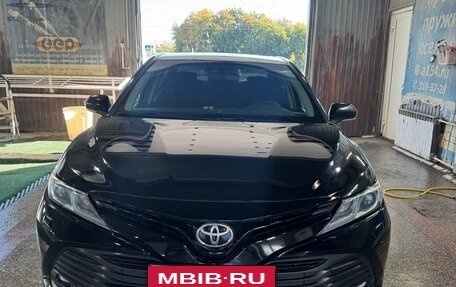 Toyota Camry, 2019 год, 1 550 000 рублей, 4 фотография
