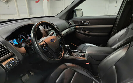 Ford Explorer VI, 2019 год, 2 900 000 рублей, 20 фотография