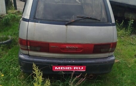 Toyota Estima III рестайлинг -2, 1993 год, 80 000 рублей, 3 фотография