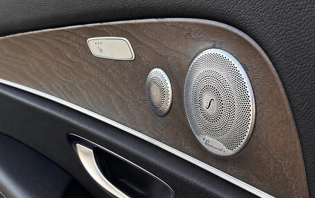 Mercedes-Benz E-Класс, 2020 год, 2 850 000 рублей, 19 фотография