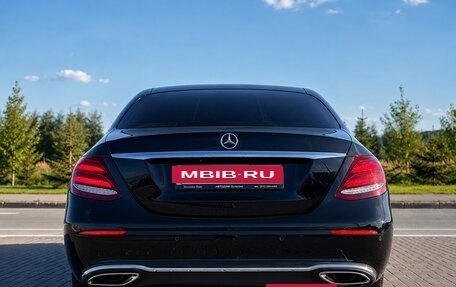 Mercedes-Benz E-Класс, 2020 год, 2 850 000 рублей, 8 фотография