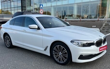 BMW 5 серия, 2019 год, 2 900 000 рублей, 2 фотография