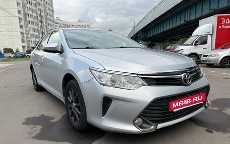 Toyota Camry, 2015 год, 1 650 000 рублей, 4 фотография