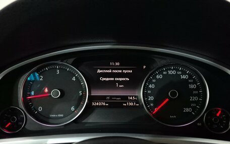 Volkswagen Touareg III, 2011 год, 1 680 000 рублей, 16 фотография