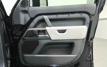 Land Rover Defender II, 2026 год, 13 990 000 рублей, 28 фотография