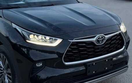 Toyota Highlander, 2026 год, 4 910 010 рублей, 2 фотография
