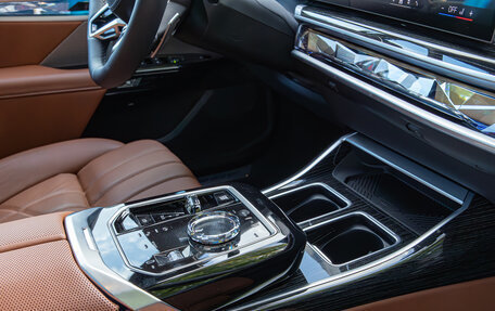 BMW 7 серия, 2025 год, 14 000 000 рублей, 11 фотография