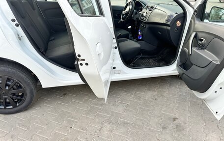 Renault Logan II, 2020 год, 700 000 рублей, 8 фотография