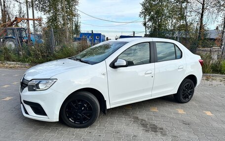Renault Logan II, 2020 год, 700 000 рублей, 6 фотография