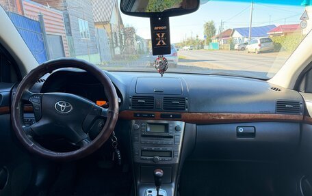 Toyota Avensis III рестайлинг, 2008 год, 1 100 000 рублей, 13 фотография