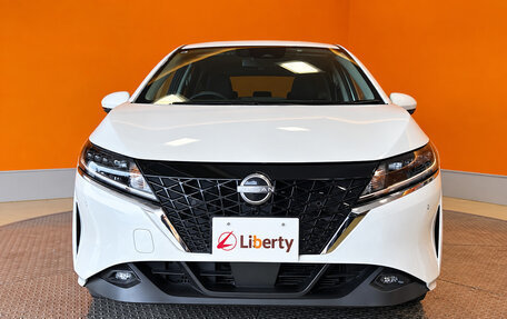 Nissan Note, 2022 год, 1 590 000 рублей, 2 фотография