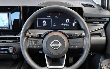 Nissan Note, 2022 год, 1 590 000 рублей, 10 фотография