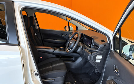 Nissan Note, 2022 год, 1 590 000 рублей, 12 фотография