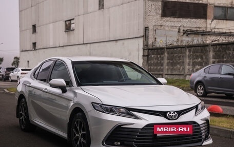 Toyota Camry, 2021 год, 2 499 777 рублей, 5 фотография
