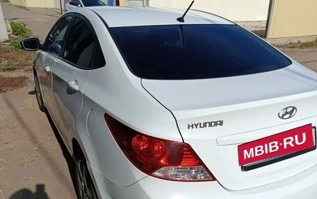 Hyundai Solaris II рестайлинг, 2013 год, 750 000 рублей, 15 фотография