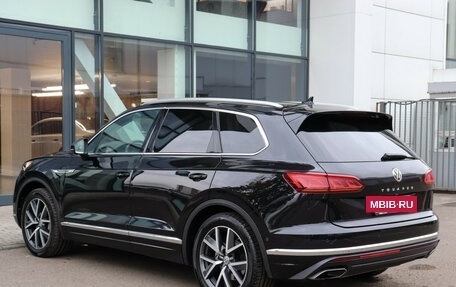 Volkswagen Touareg III, 2019 год, 5 099 000 рублей, 6 фотография