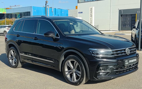 Volkswagen Tiguan II, 2019 год, 2 920 000 рублей, 6 фотография