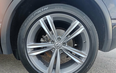 Volkswagen Tiguan II, 2019 год, 2 920 000 рублей, 22 фотография
